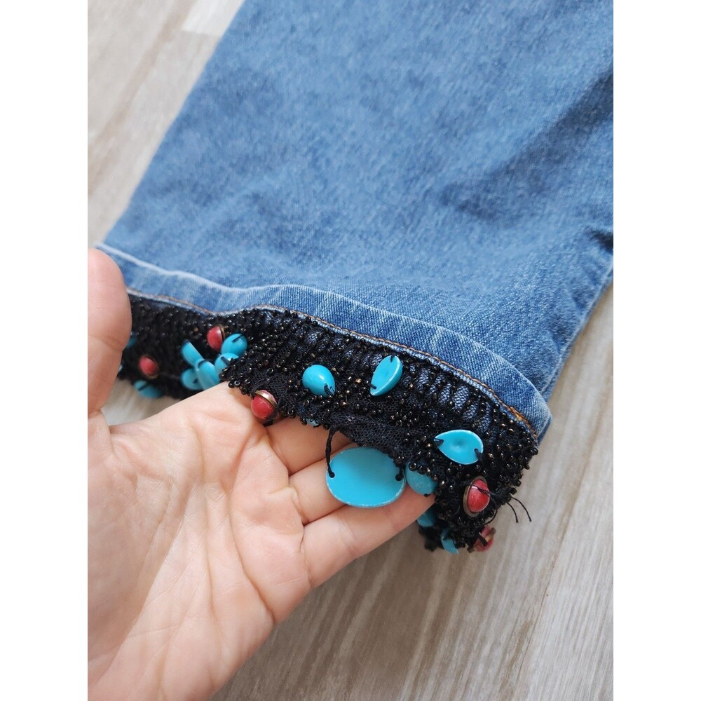 V Cristina High Rise Med Wash Beaded Capri Jeans Boho Petite Womens P12 GUC - Picture 10 of 11